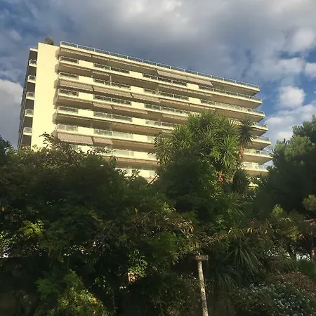 Apartment Chateau De La Cannes